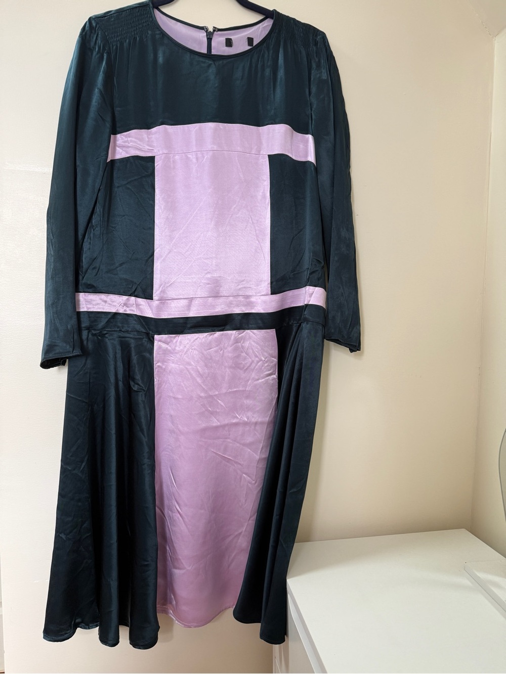 MAX&Co. Dark green  Lavender Colorblock Satin Midi Dress Size US 8
